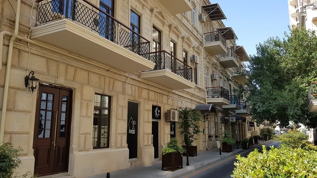 HIISTORY 1888 - Сentral Apartments & Excursions