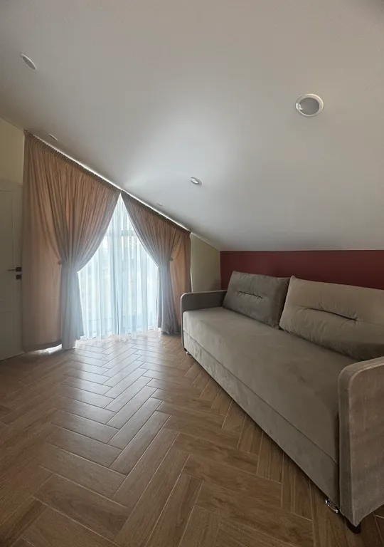 Шале меот корал