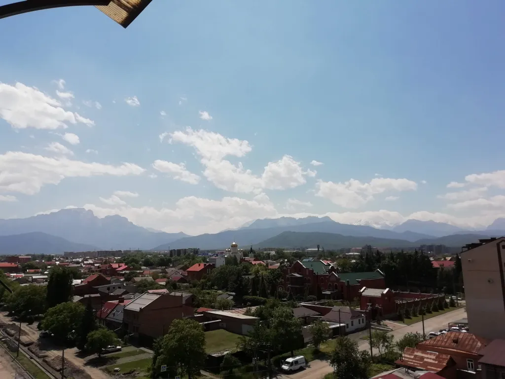 Апартаменты с видом на Кавказский хребет