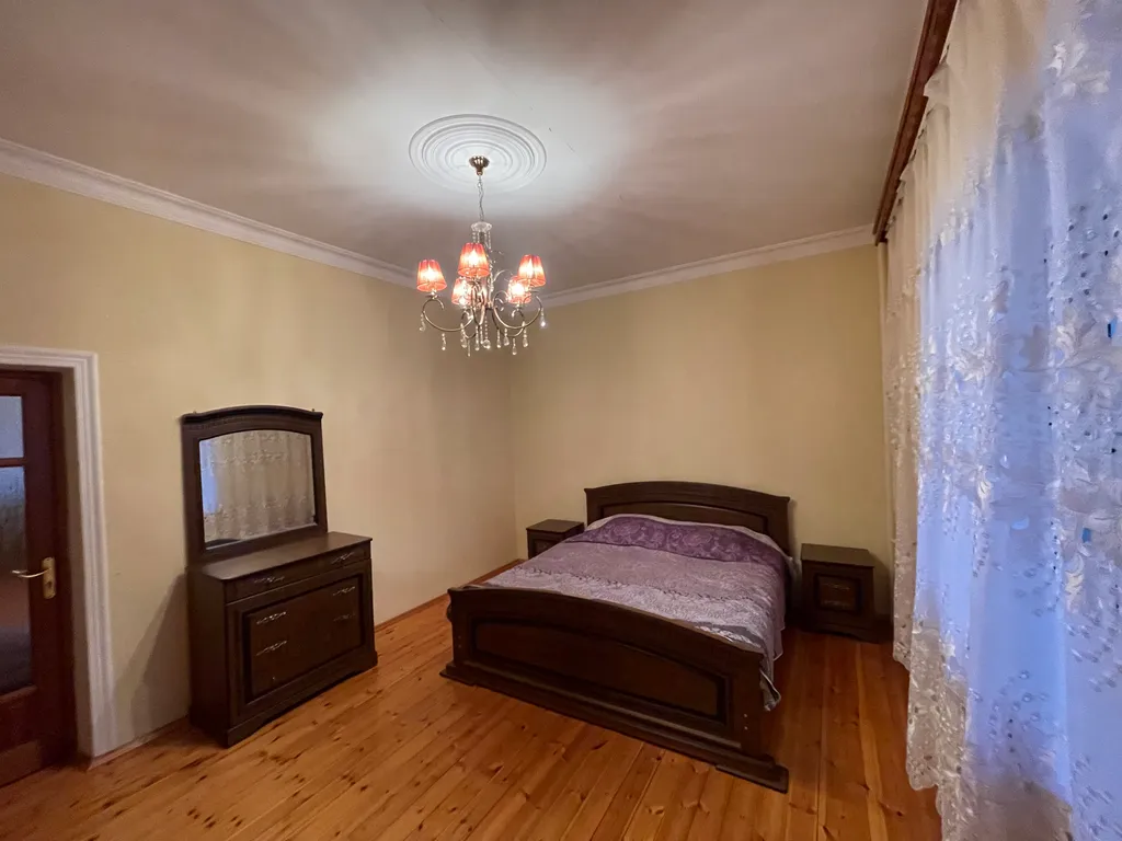 Большой, уютный дом на первой линии, со своим выходом на море