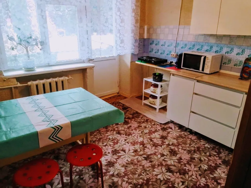 Просторная квартира с видом на горы в посëлке Домбай.