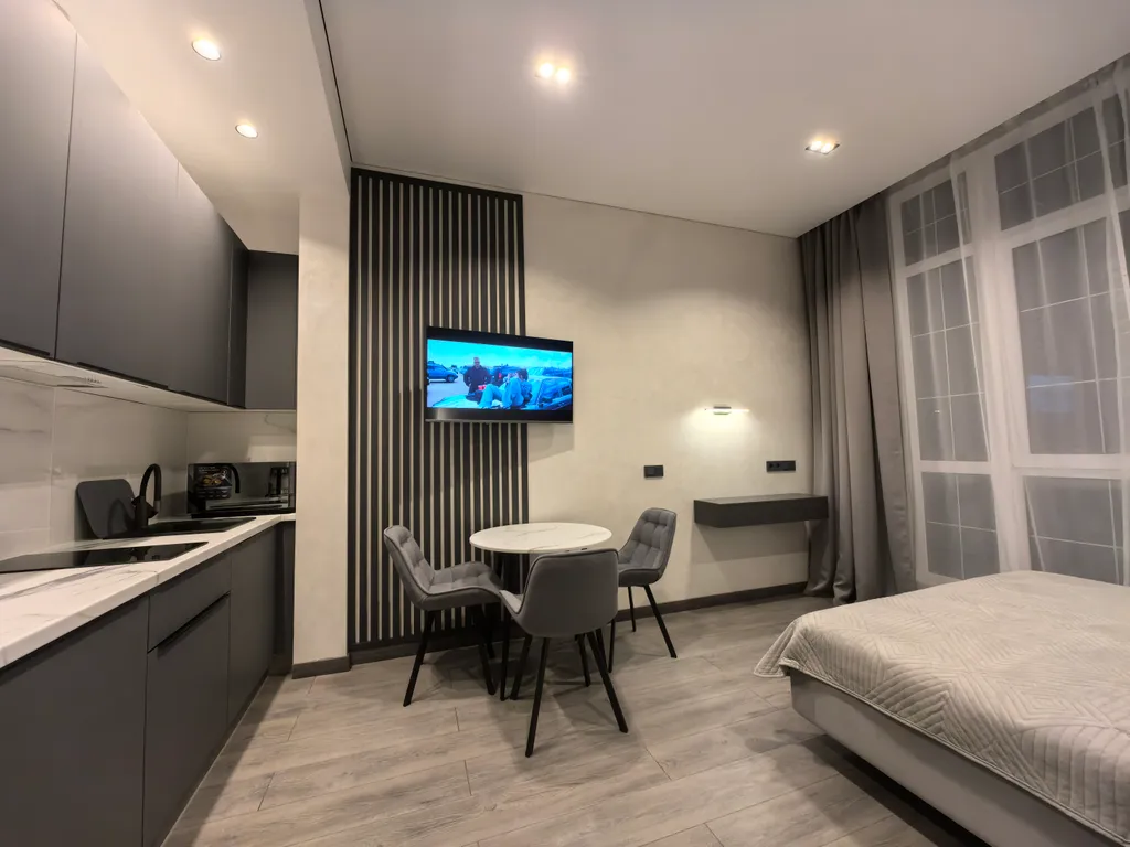 Квартира Квартира Уютная студия у моря "Арт Лайт Сити" — Сириус