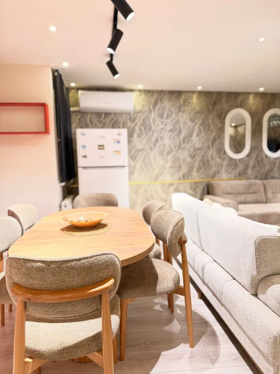 Семейная уютная квартира 16N