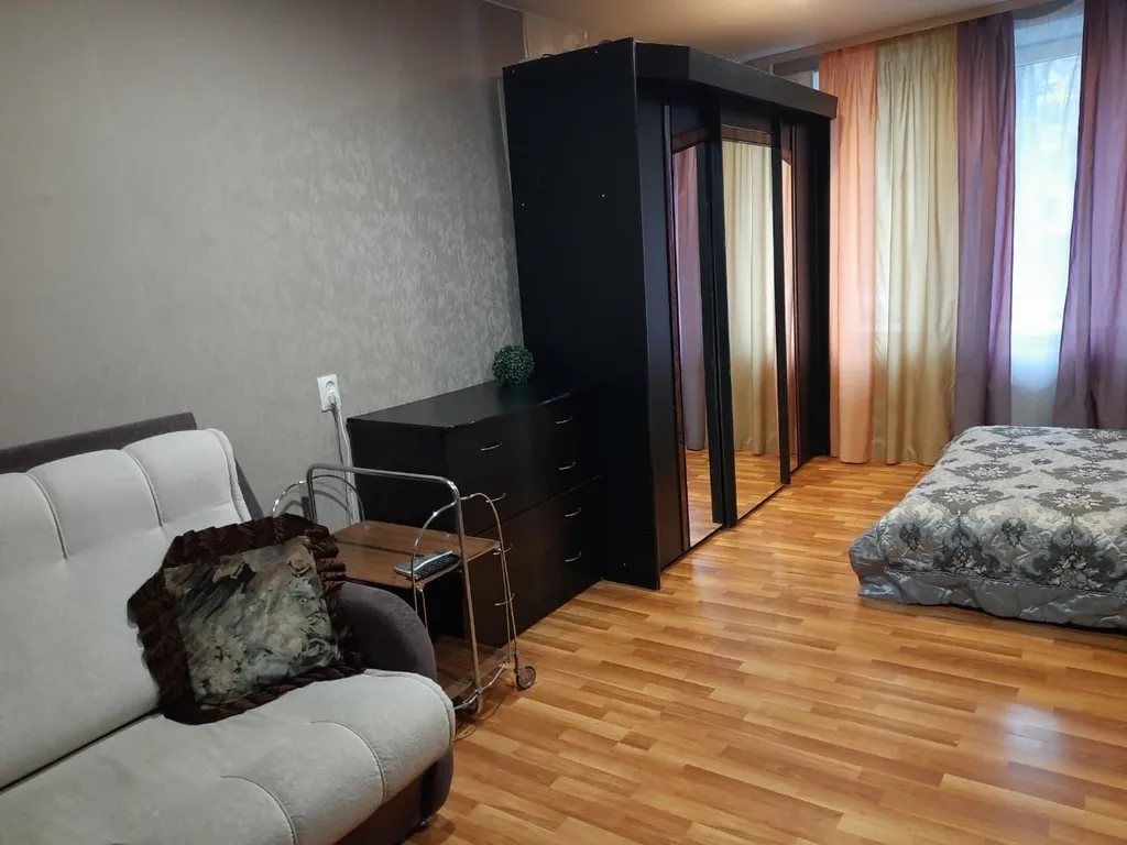 Квартира рядом с метро и аэропортом
