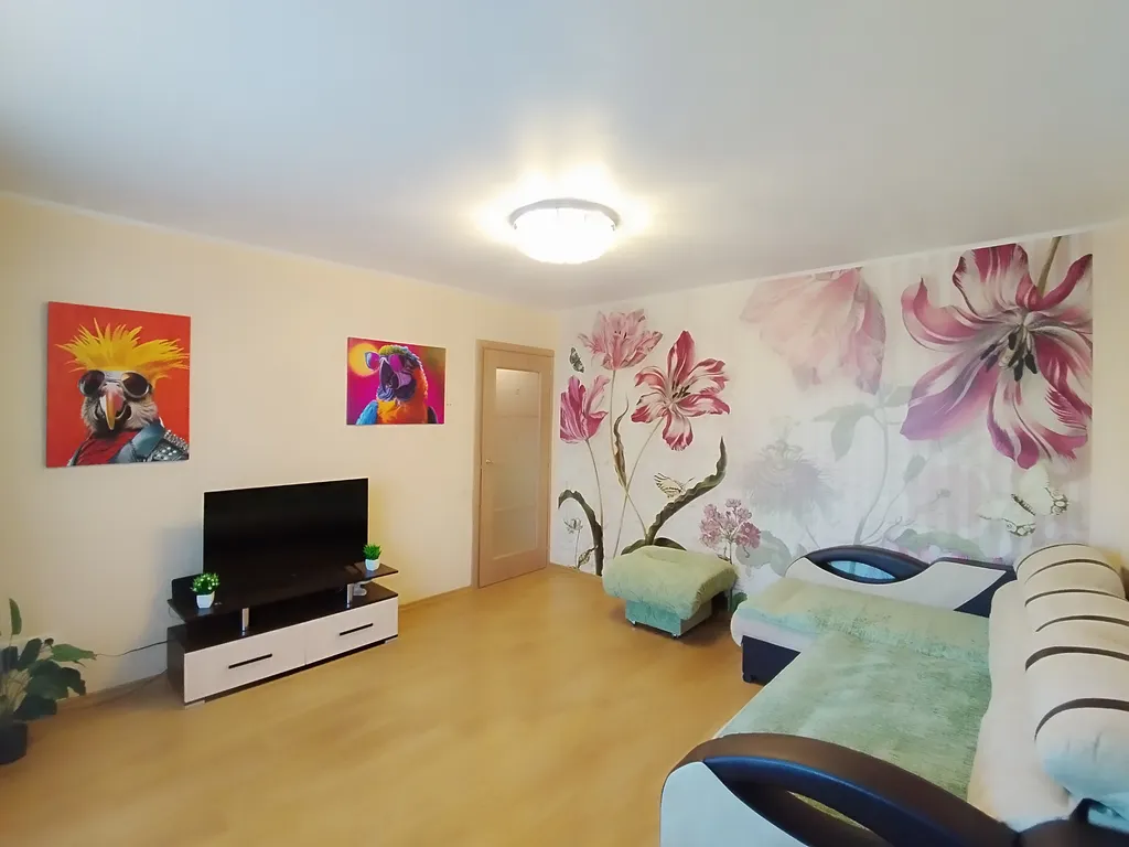 Просторная двухкомнатная квартира до 6 человек