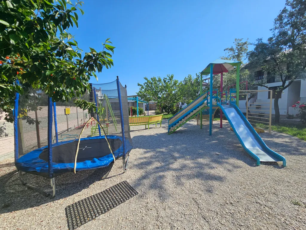 Квартира 2-комнатная Квартира — Новоотрадное