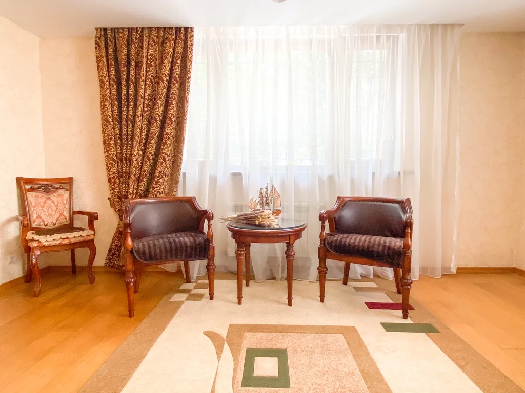 Счастье жить в центре Севастополя в Адмиральской квартире