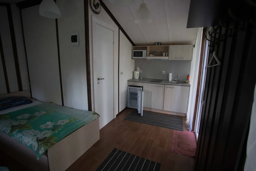 Коттедж Куйвасарь Домик Ягодный — Волхов