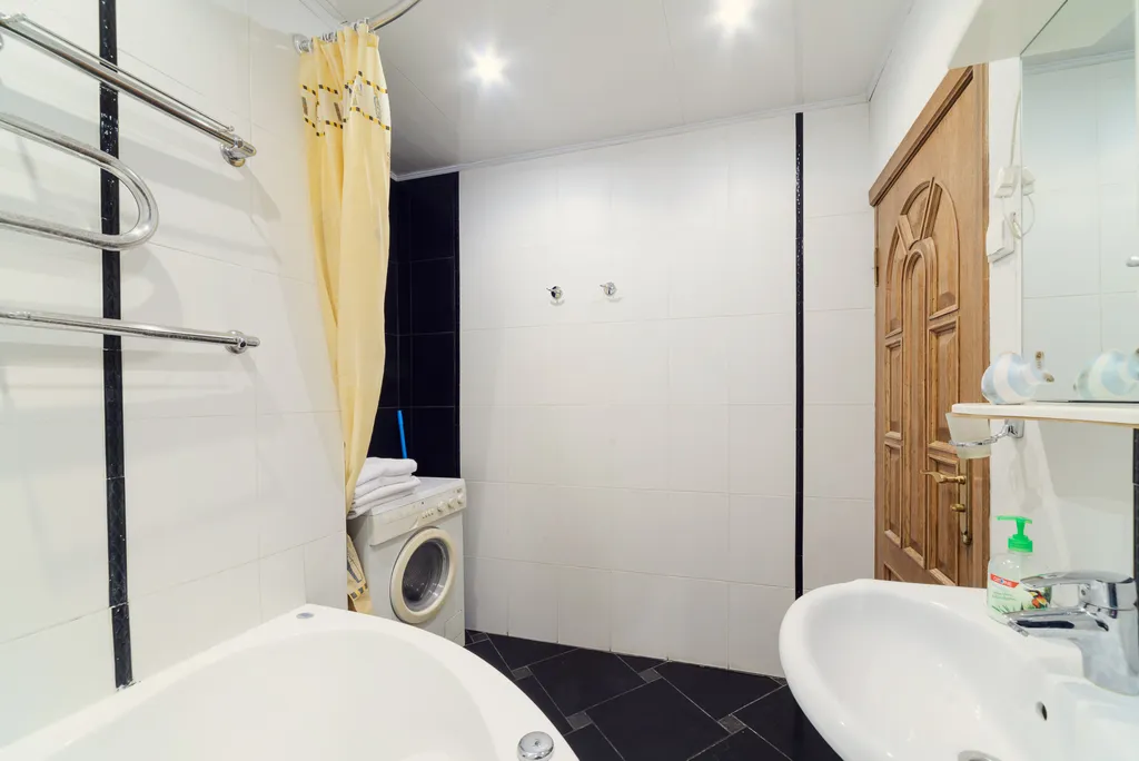 2-комнатный апартамент с красивым видом на площадь Победы