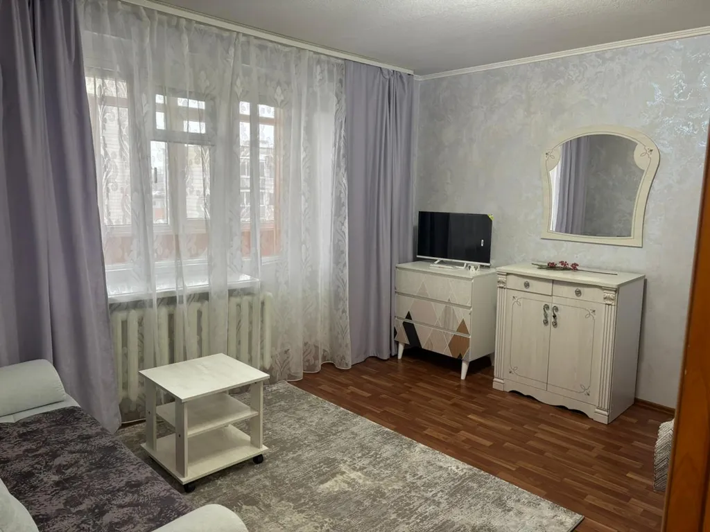 Уютная квартира в самом центре города — аренда посуточно в Зеленодольск