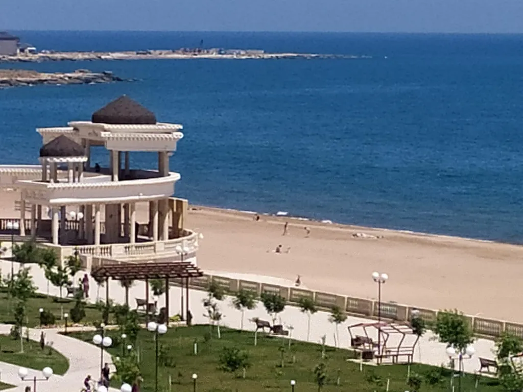 Уютная квартира с видом на море — аренда посуточно в Дербент