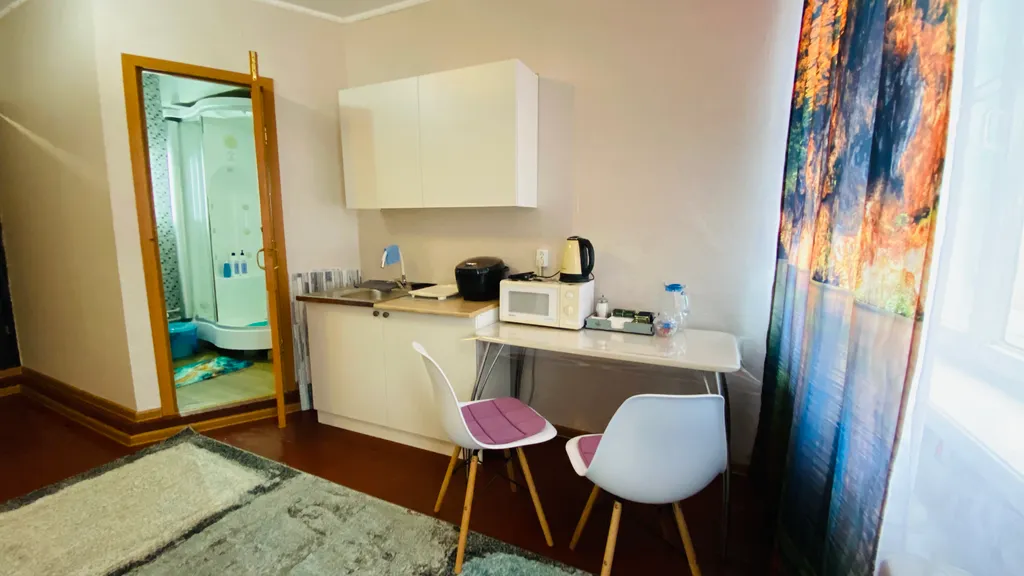 Светлая уютная комната