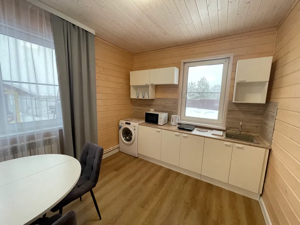 Студия апартаменты на берегу озера рядом с сосновым бором