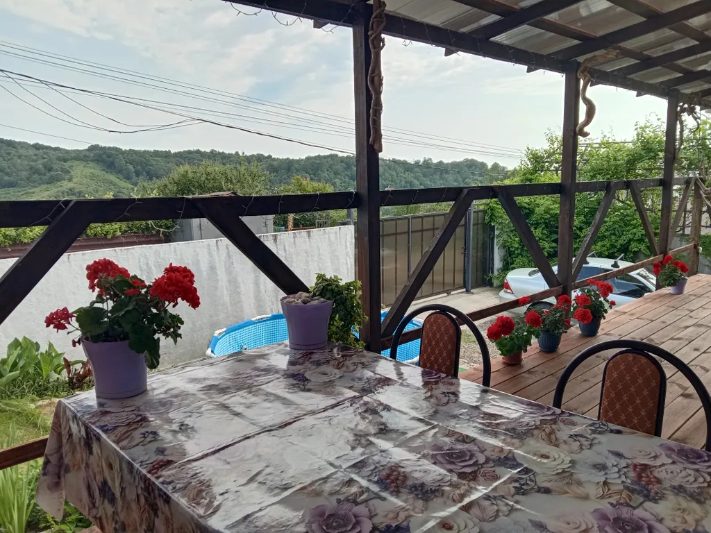 Этаж с видом на море, лес и горы