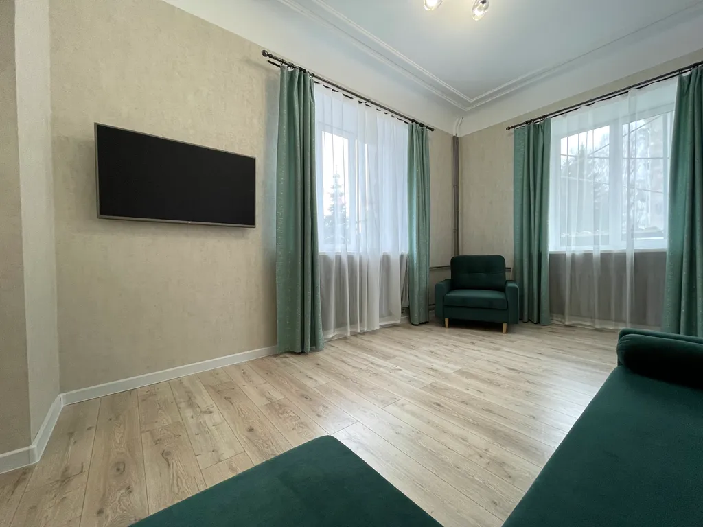 Двухуровневая квартира на набережной