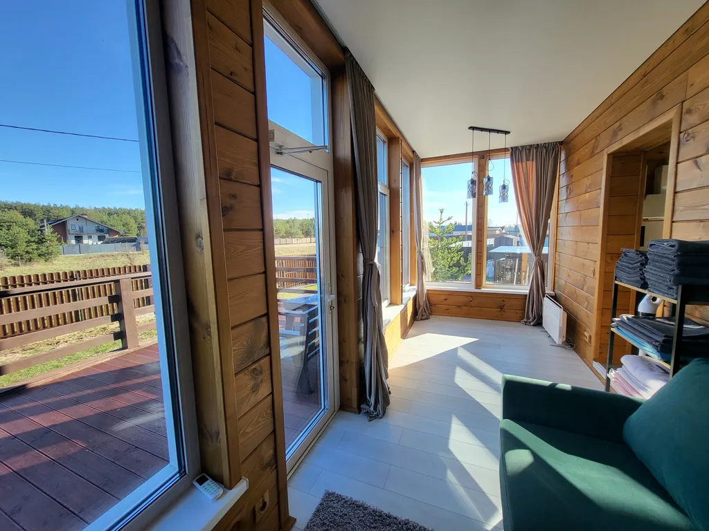 Коттедж Дом с панорамной терассой и камином рядом с Петровским каналом — Волхов