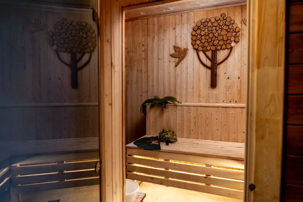 Коттедж Уютный дом с бассейном в лесу — Софрино