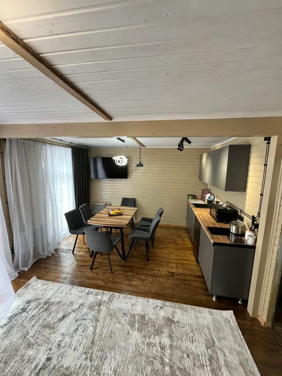 Новый уютный коттеджный домик