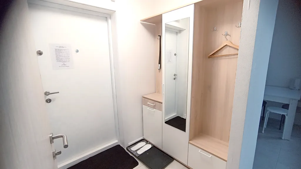 Уютная евродвушка с кондиционером на 8 этаже у МРНЦ Цыба