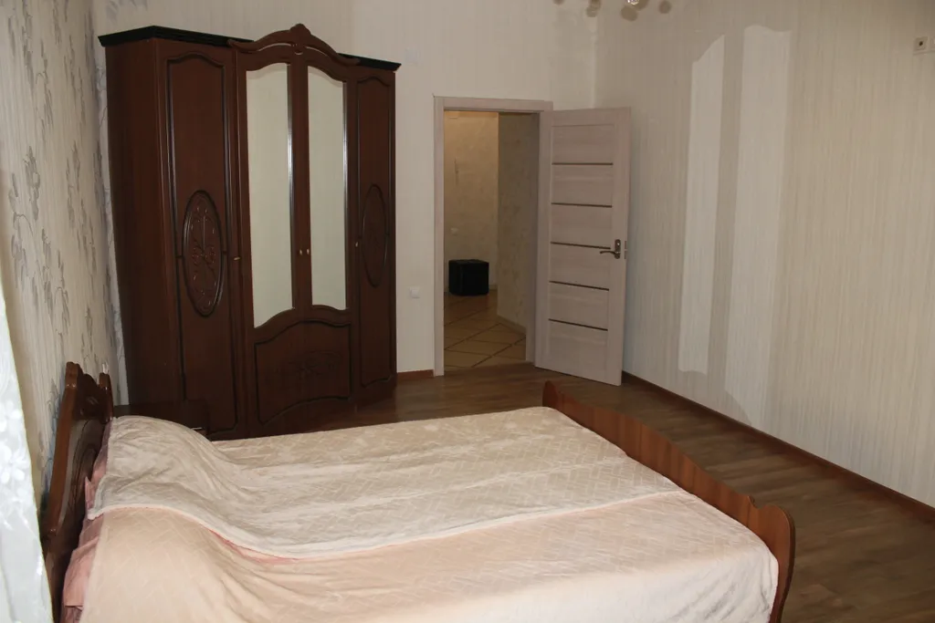 Квартира 2-комнатная Квартира — Адлер