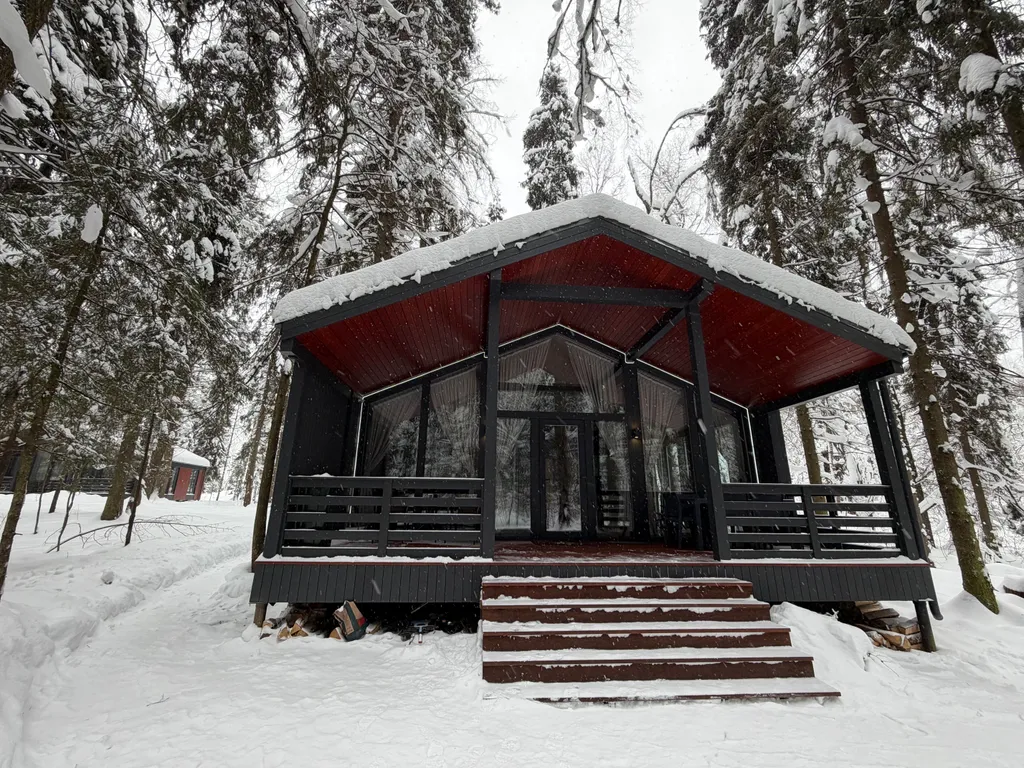 Тихий дом с камином и сауной