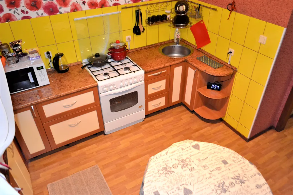 Двухкомнатная квартира с раздельными комнатами в центре возле МАГУ