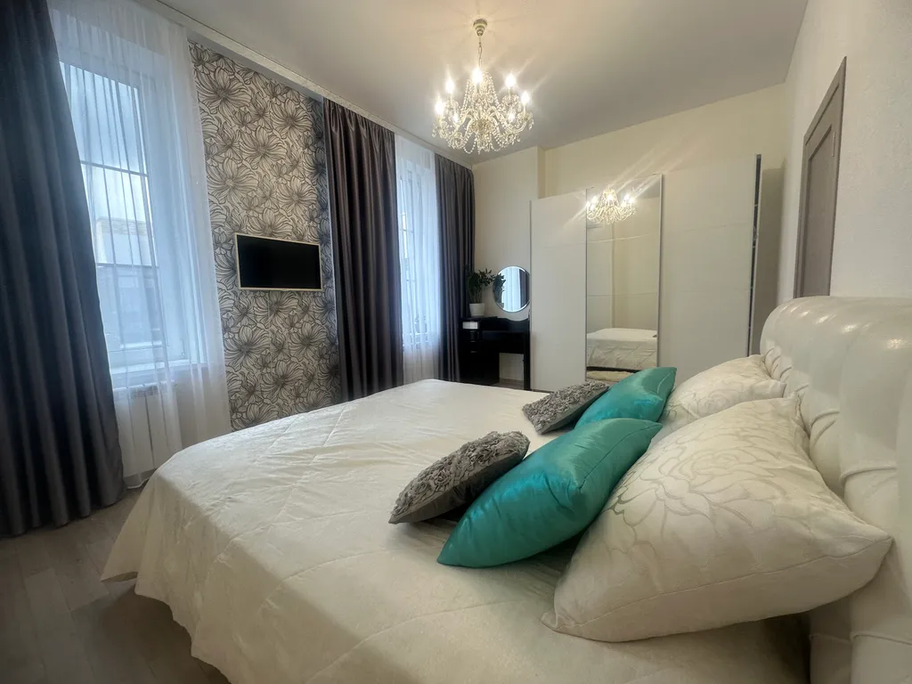 Шикарная новая трёхкомнатная квартира комфорт класса