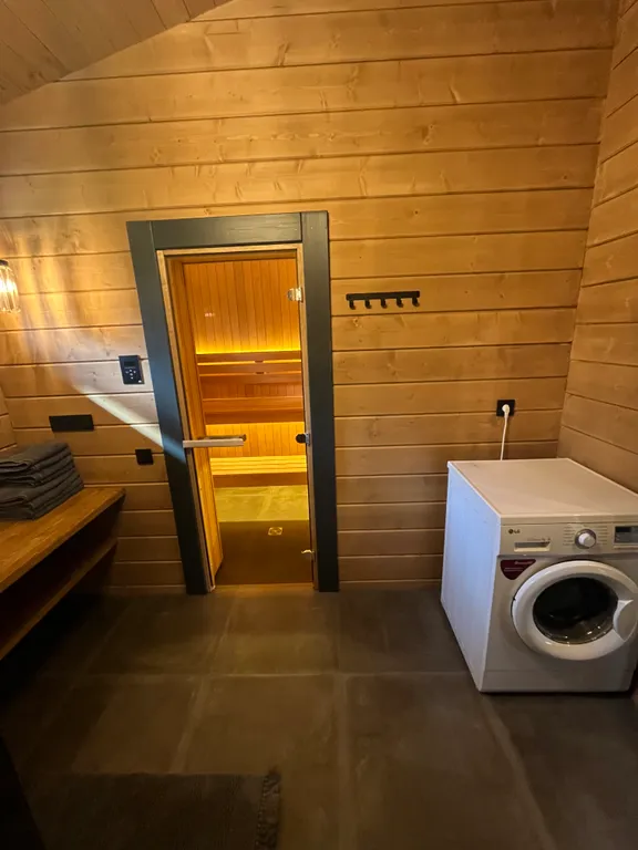 Коттедж Дом из клееного бруса с сауной — Кучерово