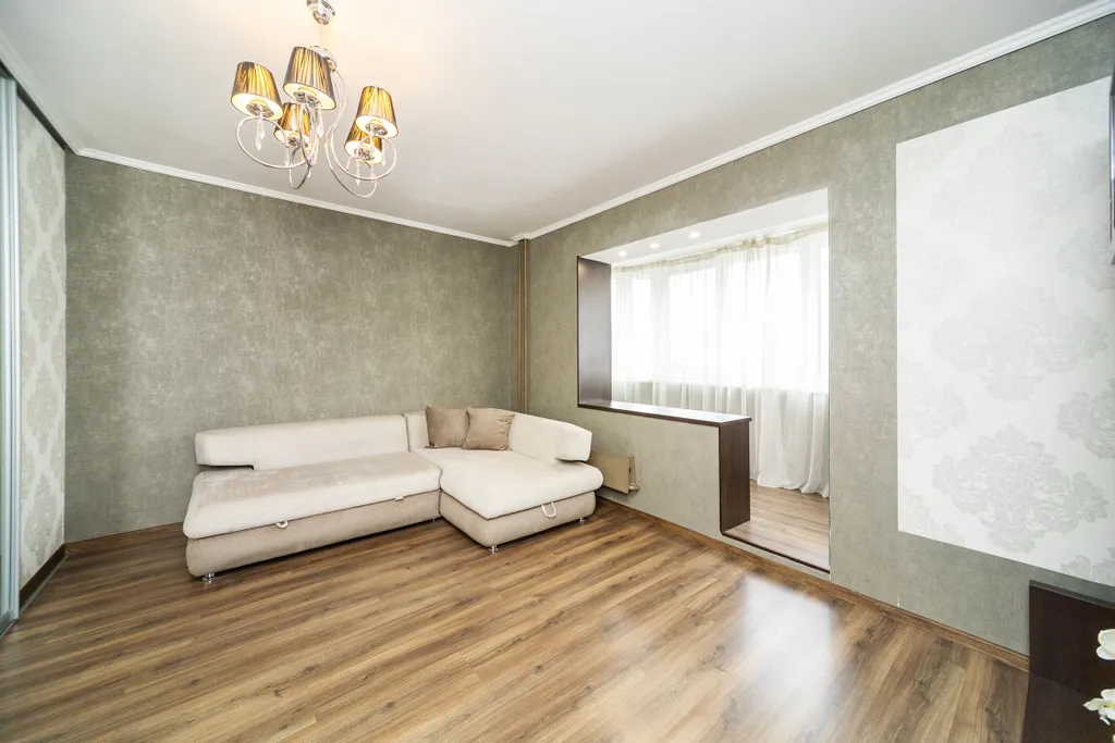 Однокомнатная уютная квартира — аренда посуточно в Пермь