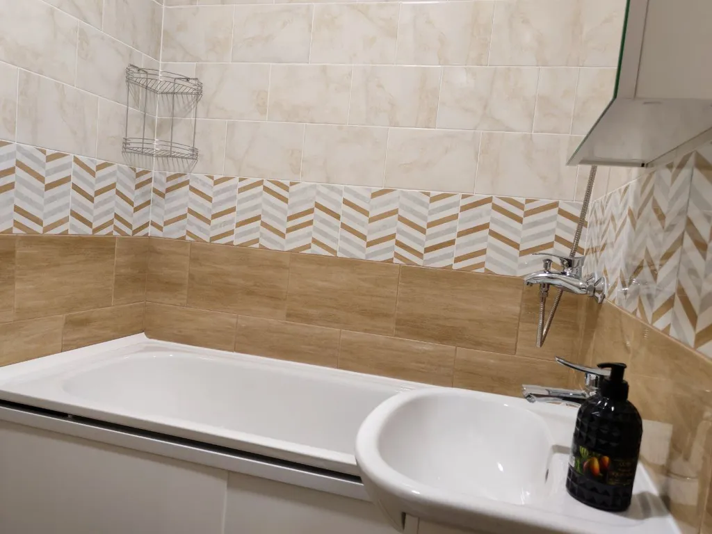 Видовая 1-комнатная квартира с дизайнерским ремонтом