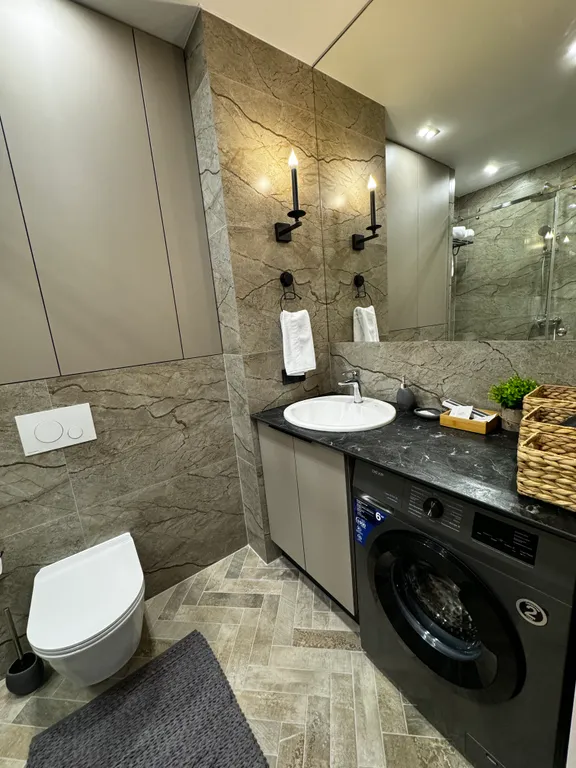 Сдается посуточно уютная, чистая квартира.