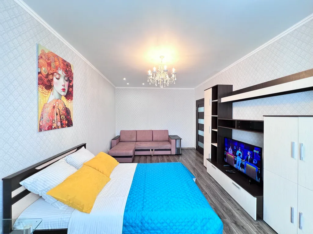 ПЛОЩАДЬ ЛЕНИНА, ЦЕНТР