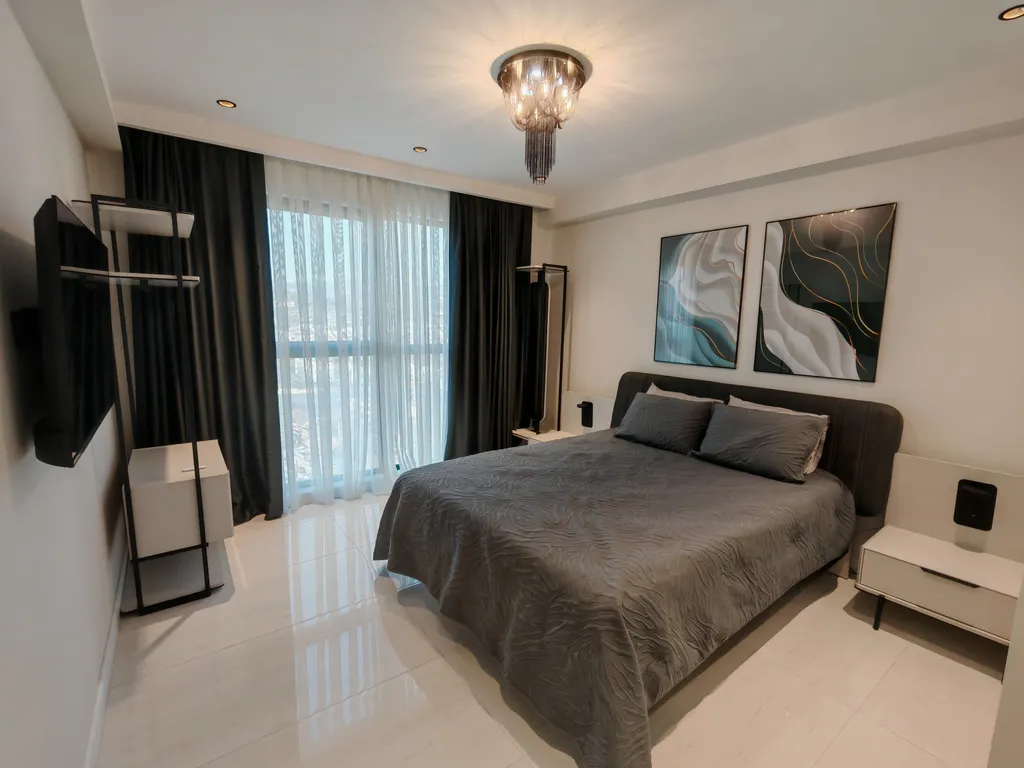 Квартира 2+1 в Azura World c видом на бассейн и аквапарком