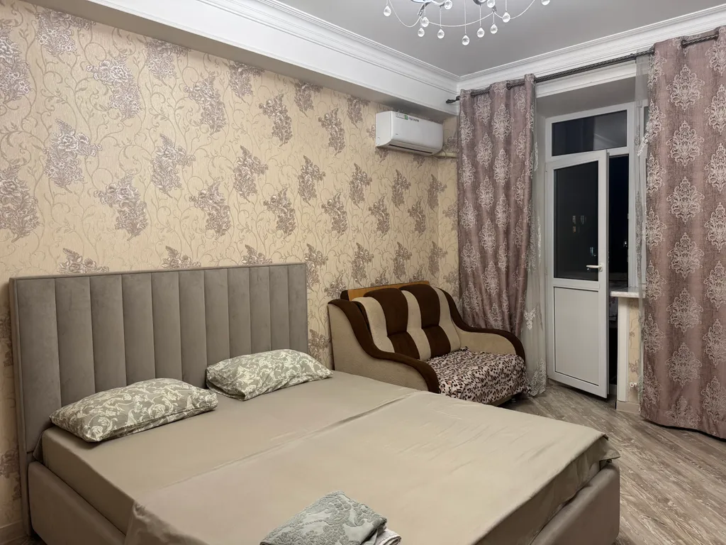 Квартира рядом с морем и видом на озеро — аренда посуточно в Махачкала