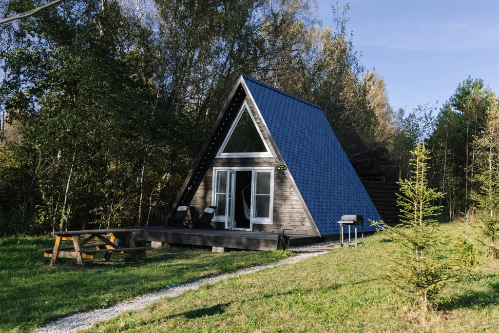 Коттедж Papino village blue домик рядом с водопадом и лесом — аренда посуточно в Балабаново