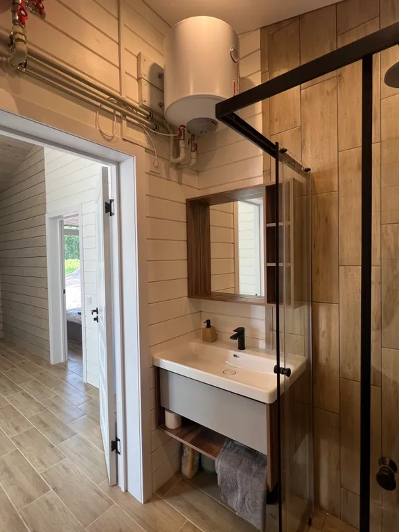 Дом у озера