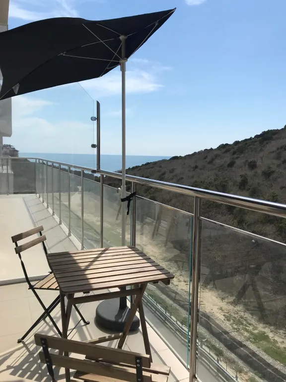 Квартира у самого моря и можжевеловой рощи