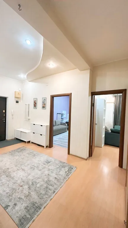 Большая 2-комнатная квартира в самом центре