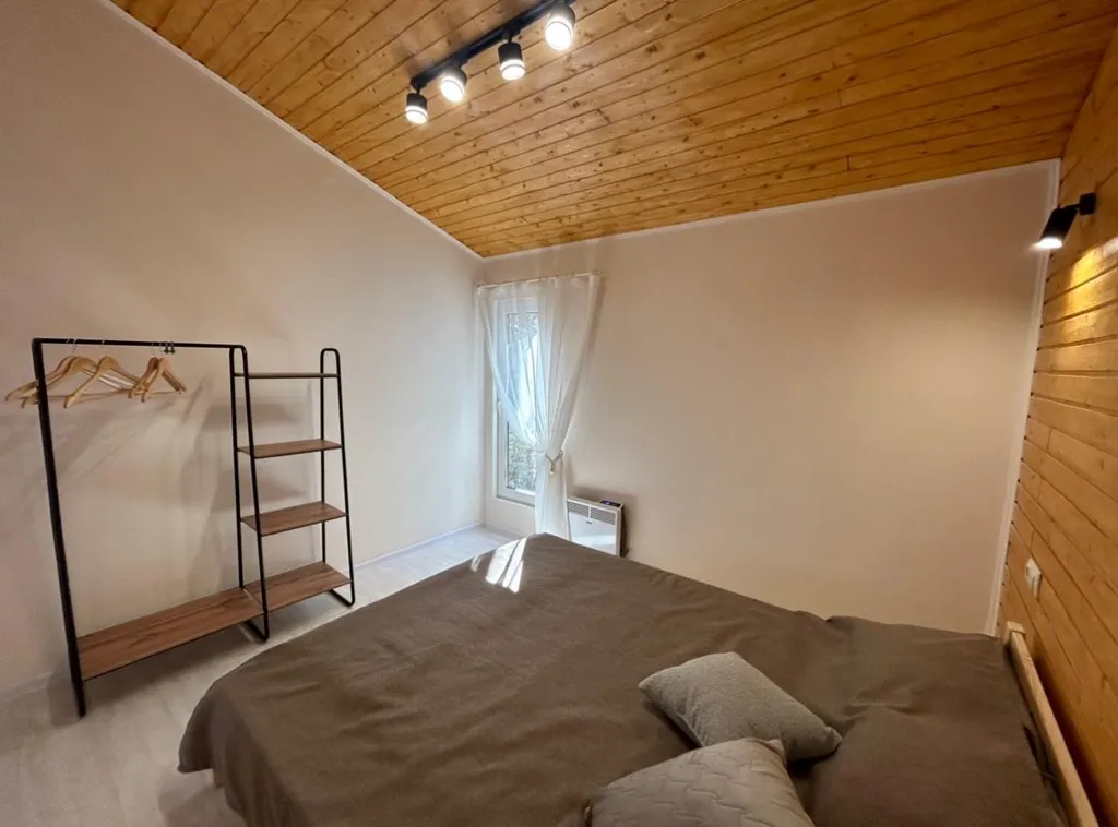 Новый дом на озере Селигер в деревне Заполёк