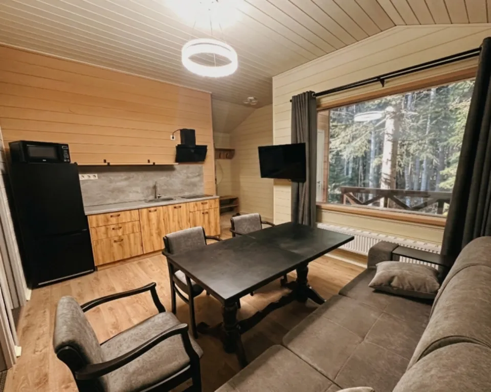 Домик двухкомнатный