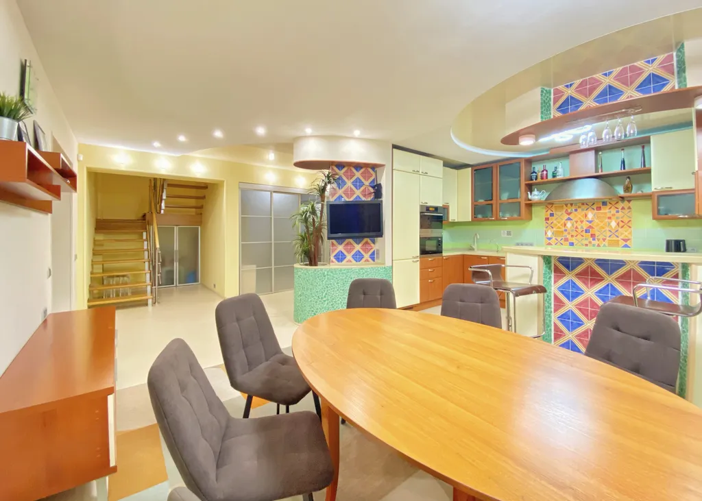 Просторные апартаменты Апарт-Комфорт с сауной и рабочим кабинетом