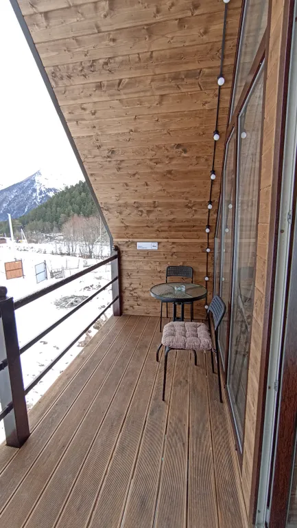 Уютный большой дом у подножия Эльбруса