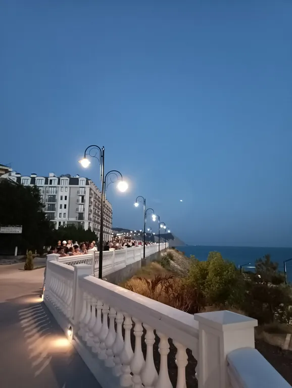 Квартира Квартира УЮТНЫЙ ПРОВАНС У МОРЯ: ВАША ИДЕАЛЬНАЯ ЕВРО-ТРЕШКА В АНАПЕ! — Анапа