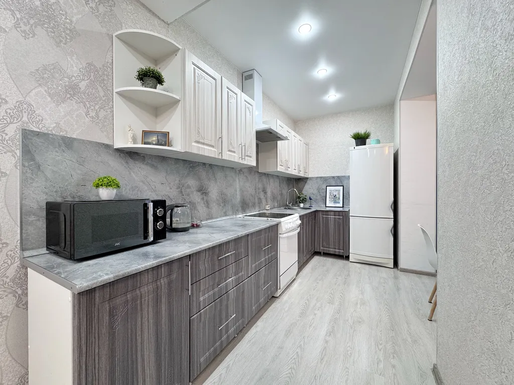 Уютная 2-комнатная квартира в новом доме в районе Театральной площади