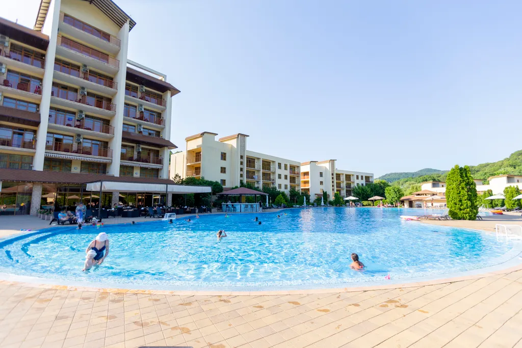 Коттедж Таунхаус в коттеджном поселке Резиденция солнца — Пляхо