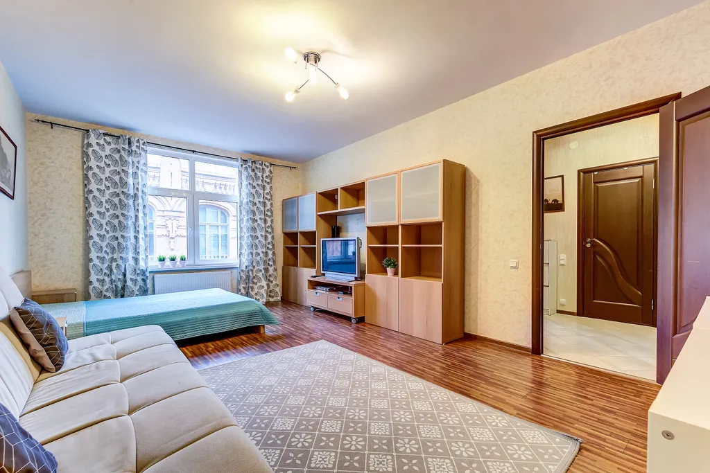 Центр Питера, квартира в новом доме