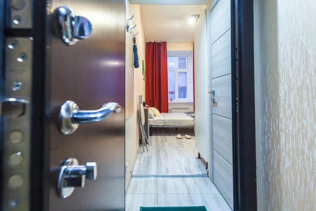 Апартаменты студия в тихом дворе на Невском у вокзала