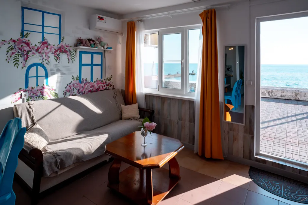 4-комнатная Квартира