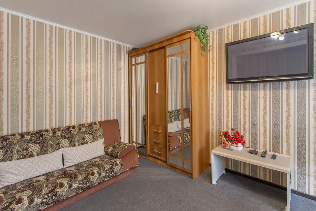 Квартира возле военной академии