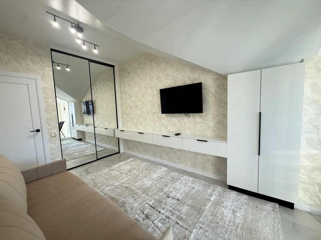 Квартира 2-комнатная Квартира — Геленджик